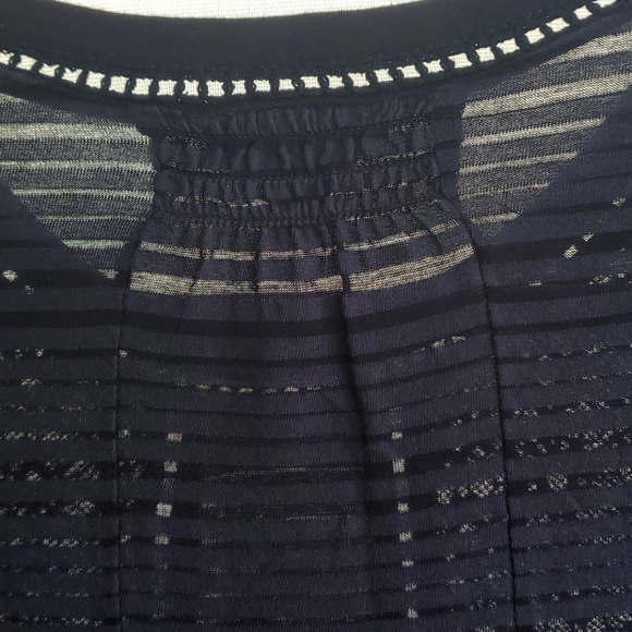 Lucky Brand Top - Picture 8 of 9